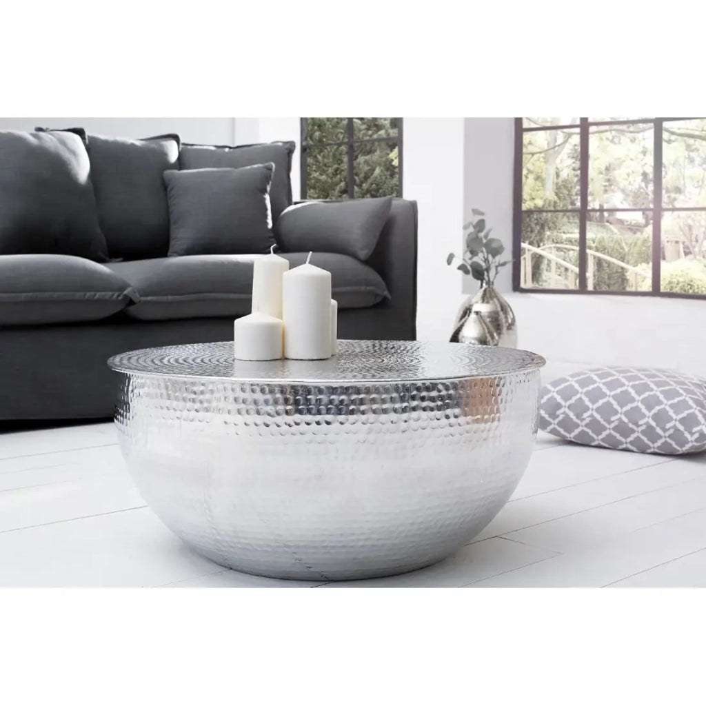 Tavolino TRIANE 60 cm in alluminio argento martellato – Tavolino rotondo di design