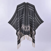 Nuovo mantello/cappotto da donna in cashmere con nappe double-face.