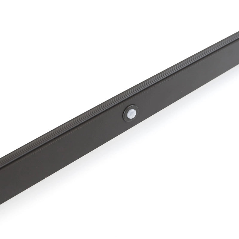 Barra Appendiabiti per armadi con luce LED Castor, batteria estraibile e sensore di movimento, L708 mm, Tecnoplastica ..