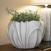 Vaso Bovezzo, Complemento d'arredo, Articolo decorativo, Accessorio d'arredo, 35x35 h24 cm, Bianco