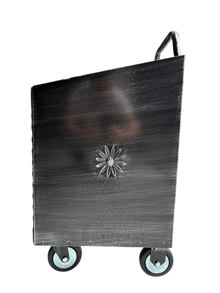 Porta Legna a Carrello in Ferro Battuto, 42x37x72 cm, con Ruote, per Camino e Stufa, Motivo floreale Grigio