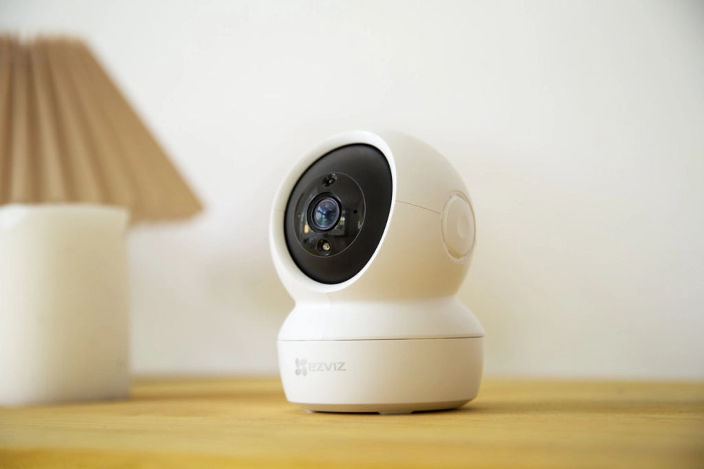 Telecamera Wi-Fi Interno 1080p Videocamera Sorveglianza Interno. Rotazione a 360¬∞. Visione Notturna EZVIZ C6N