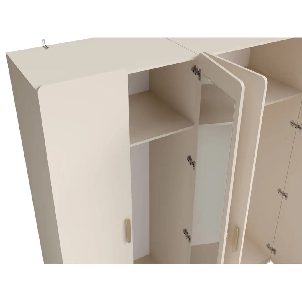 Armadio 4 porte AMALIE 179x210x57 cm – Colore beige sabbia – Con 3 ripiani aggiuntivi