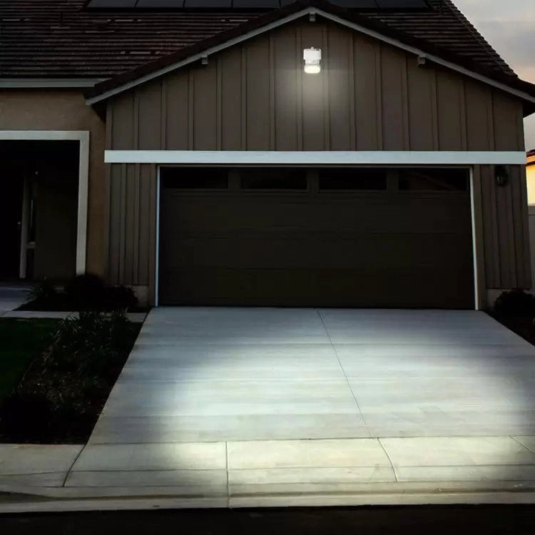TECHNO Faro Solare Led da Parete 2000Lm Con Pannello, Crepuscolare e Sensore Movimento