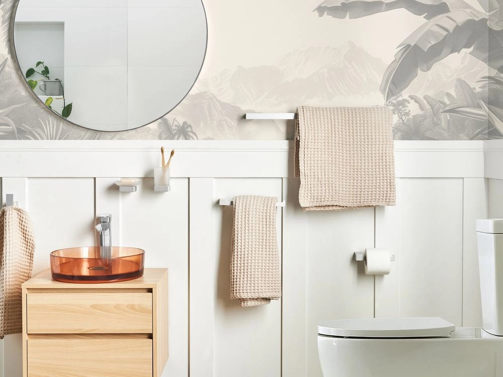 Set di 6 Accessori da bagno in alluminio argento con bicchiere e portasapone minimalisti