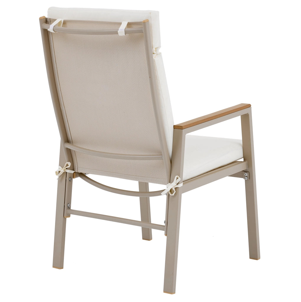 Sedia da esterno con braccioli in plastica effetto legno e seduta in Textilene; beige