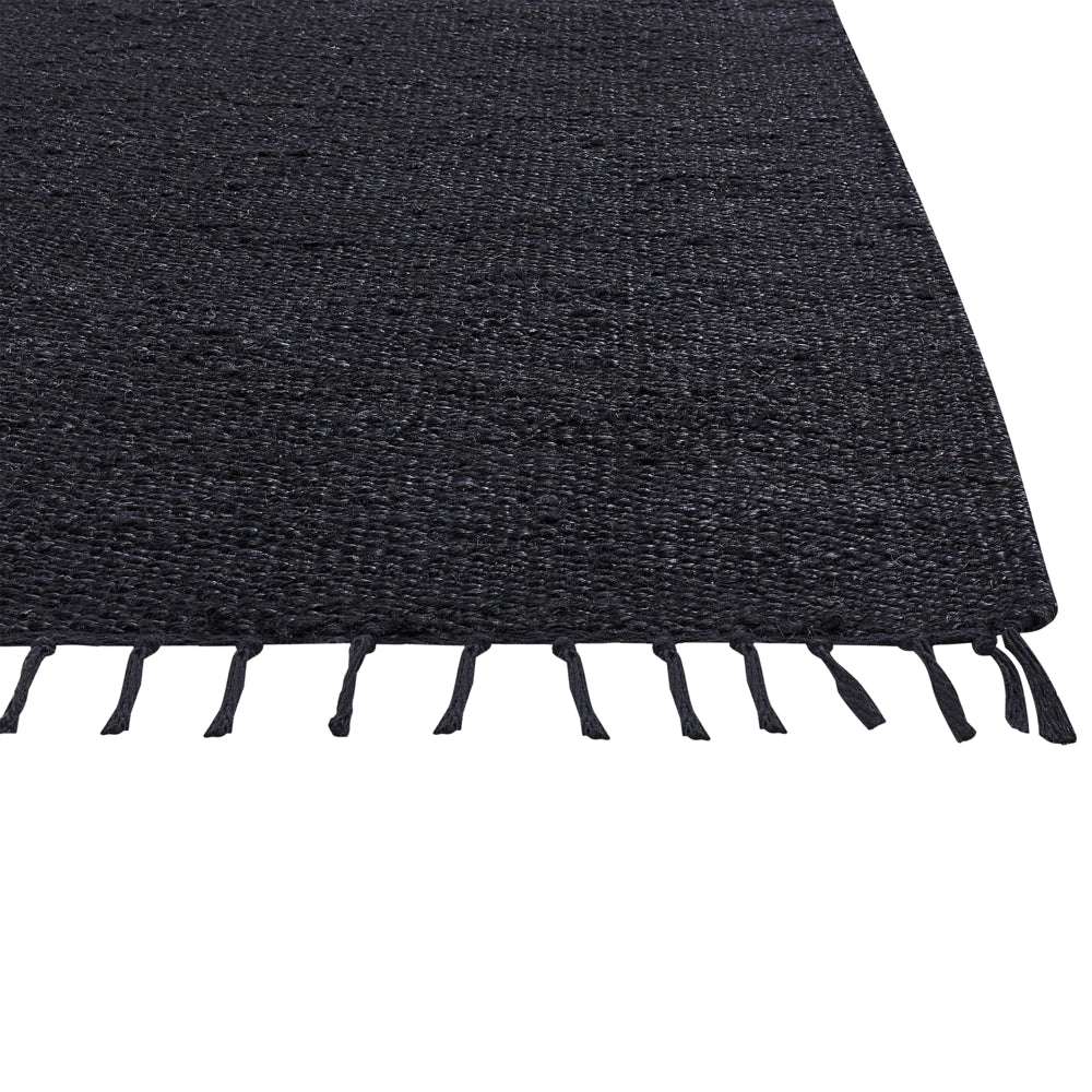 Tappeto in iuta nero 160 x 230 cm rettangolare con nappe decorative intrecciate a mano in stile bohémien.
