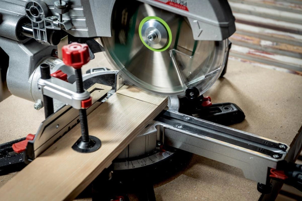 Metabo KGS 18 LTX BL 216 5000 Giri/min
