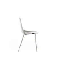 E-STYLO Sedia in polipropilene grigio chiaro e gambe in metallo grigio chiaro, 49cm X 48.5cm H. 88cm.