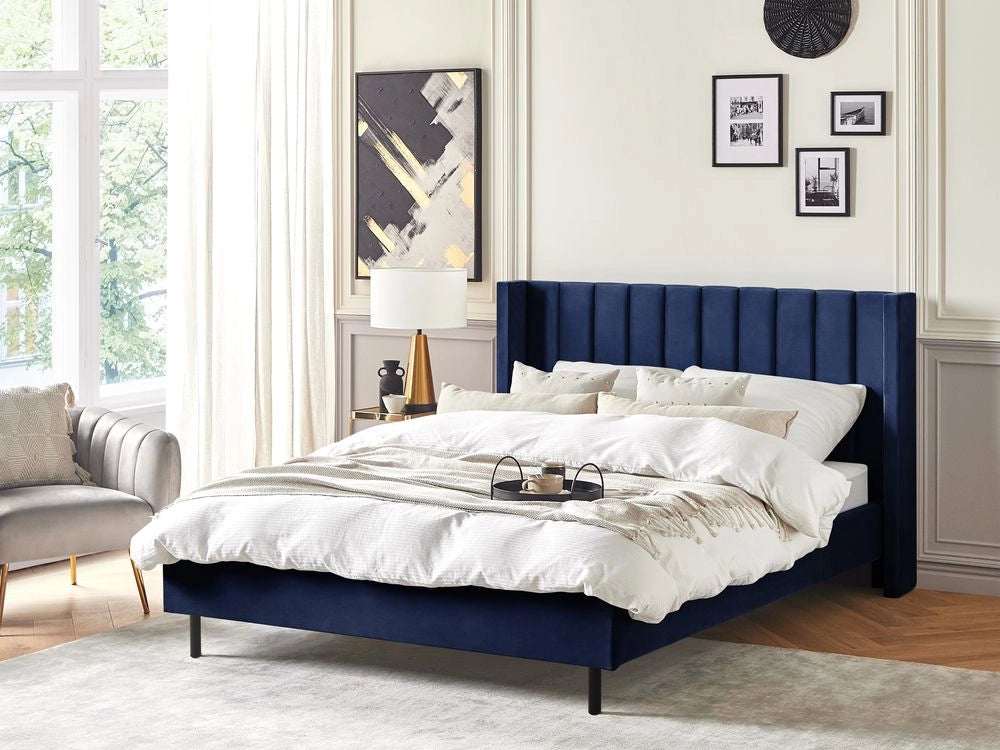 Letto matrimoniale con doghe 160 x 200 cm velluto di colore blu marino stile glam moderno