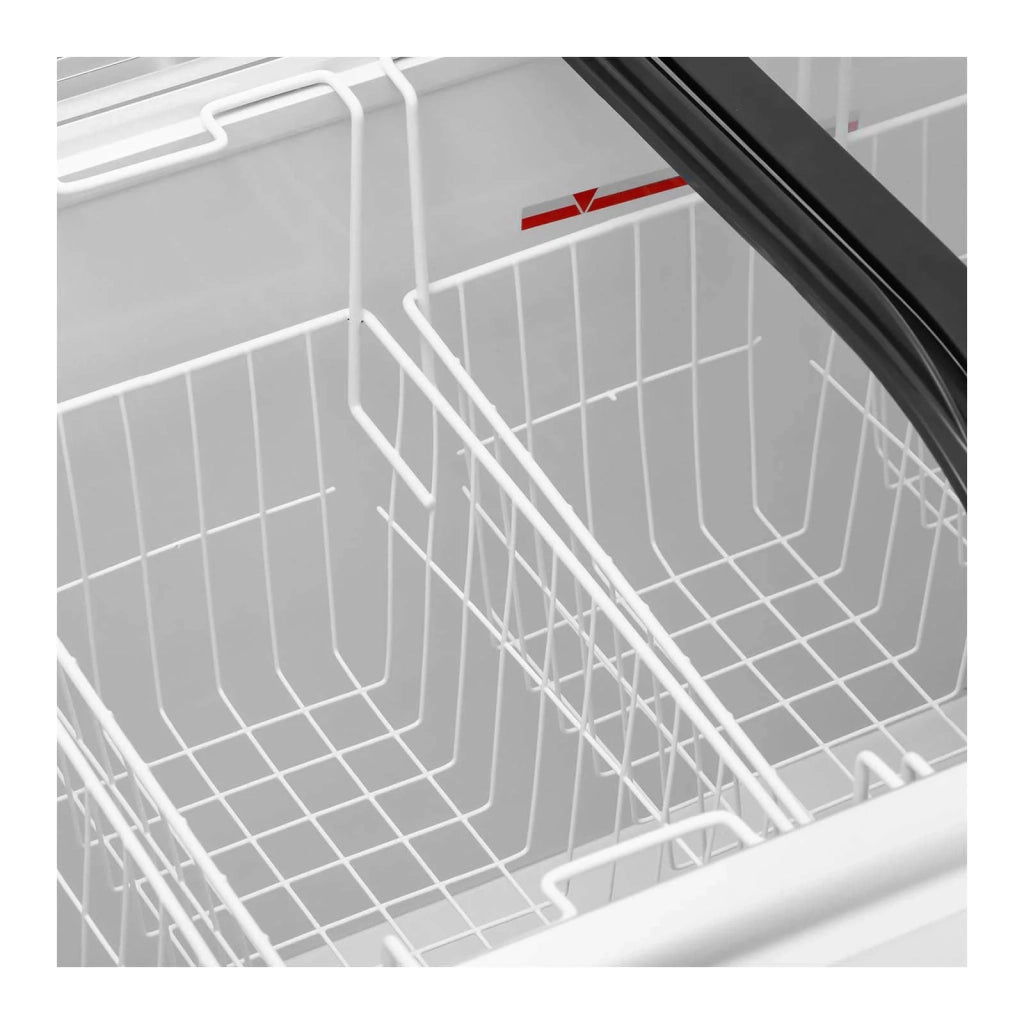 Congelatore orizzontale professionale di grandi dimensioni (volume: 545 litri refrigerante: R290 potenza: 252 watt intervallo di temperatura: -30 – 5 °C materiali: acciaio/alluminio) 14_0005271