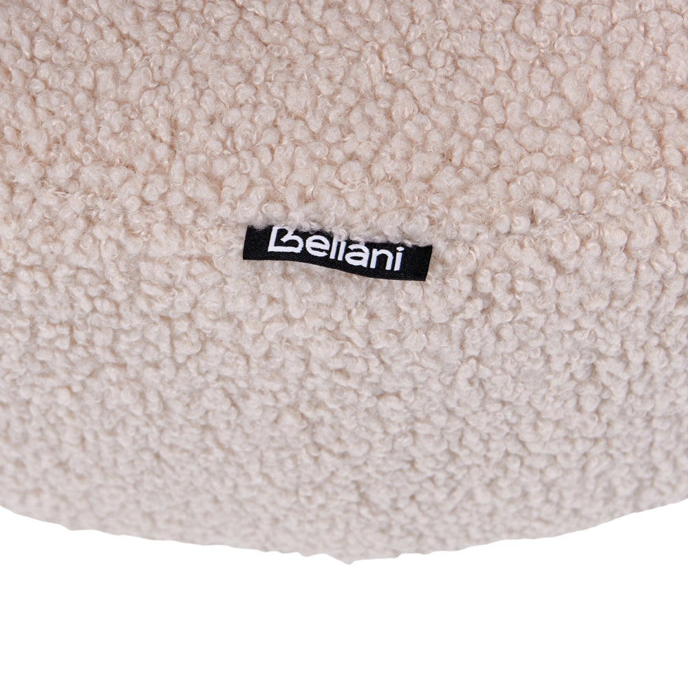 Poltrona da salotto in stile retrò, rivestita in bouclé con gambe beige chiaro per soggiorno