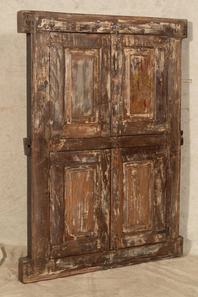 Biscottini Finestra finestrina grata porta in legno massello e in ferro antica e vecchia con telaio da interno o da esterno