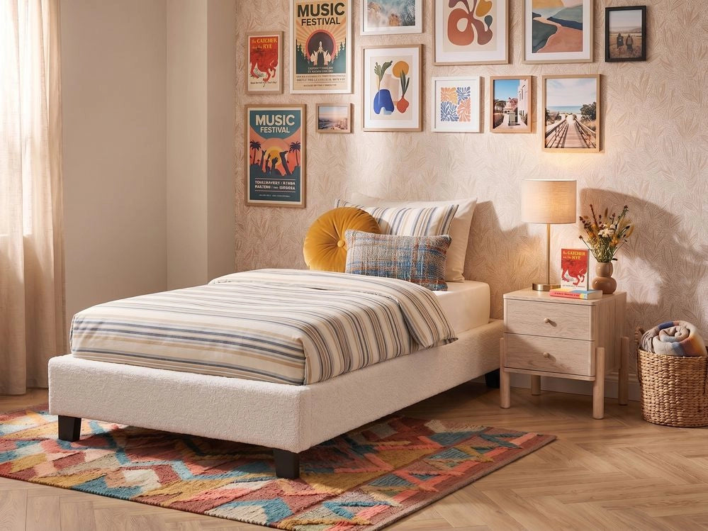 Letto singolo 90 x 200 in bouclé beige chiaro  con rete a doghe senza testiera