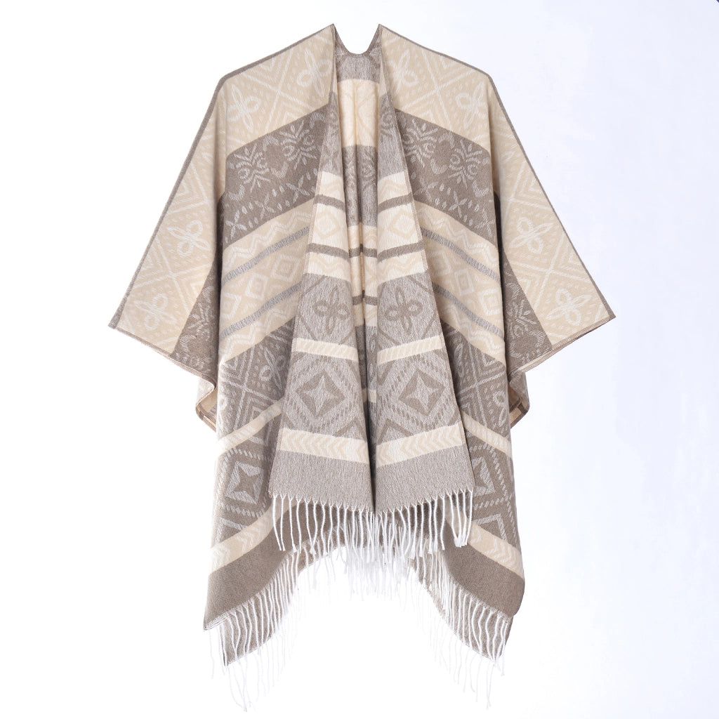 Sciarpa spessa in maglia jacquard con nappe