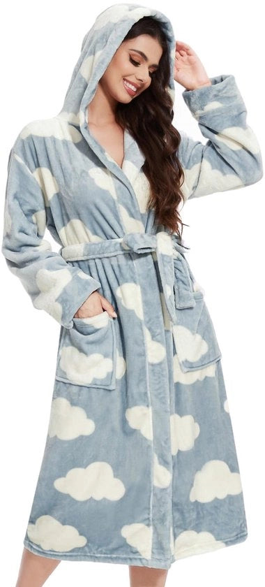 Badjas con cappuccio per donne, lunghe e calde camicie da camera in pile morbide per donne 

Modello: Cloud M 

Codice prodotto: 

Caratteristiche tecniche: 

Nota: se disponibili le informazioni tecniche, sono incluse qui