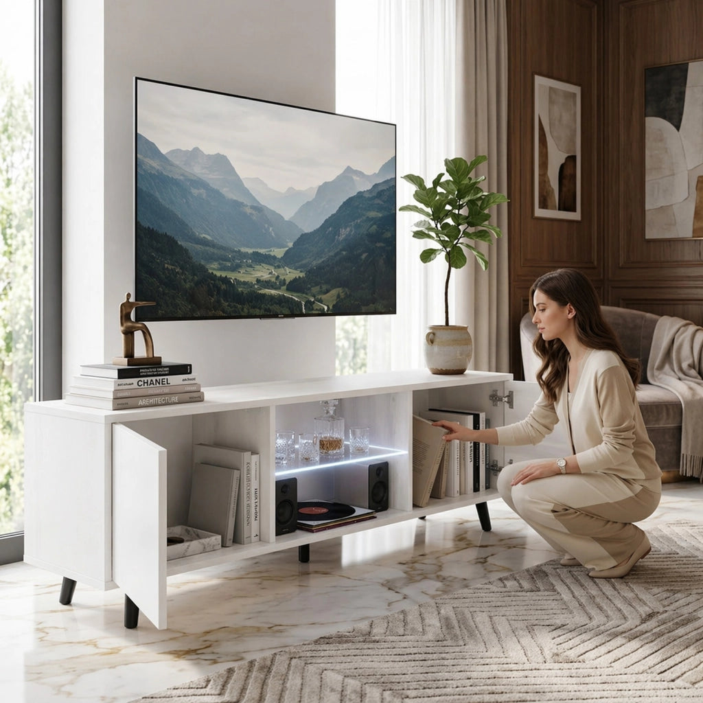 Mobile TV Con Due Ante Battenti Porta Televisore In Melaminico Vano Centrale Con Ripiano In Vetro E LED Piedini In Metallo Per Soggiorno Salotto Zona Living 140 X 31.5 X 40 Cm Bianco
