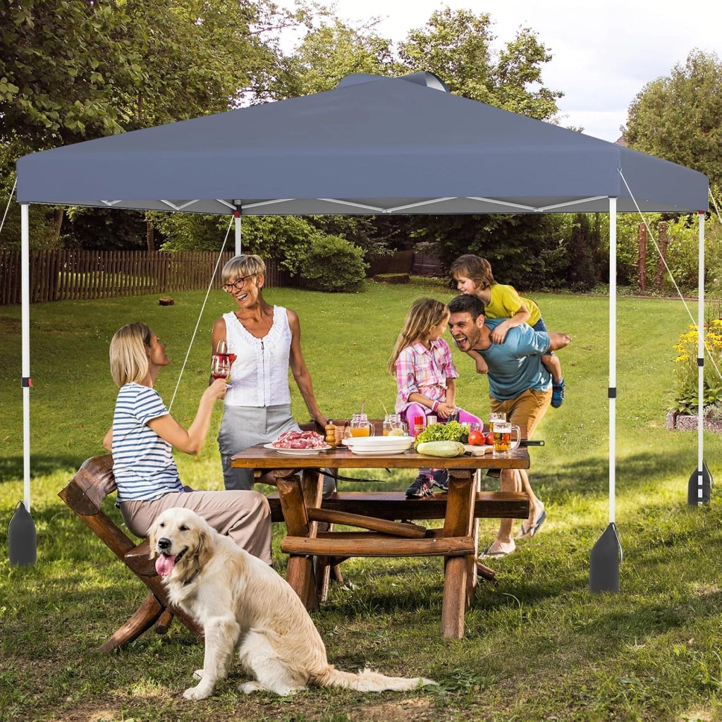 Gazebo Pieghevole 3 x 3 m, Gazebo da Esterno con Borsa con Ruote, Picchetti, Ancoraggi, Corde del Vento, Sacchi di Sabbia e Copertura Ventilata, Tendone Impermeabile per Feste (Grigio)