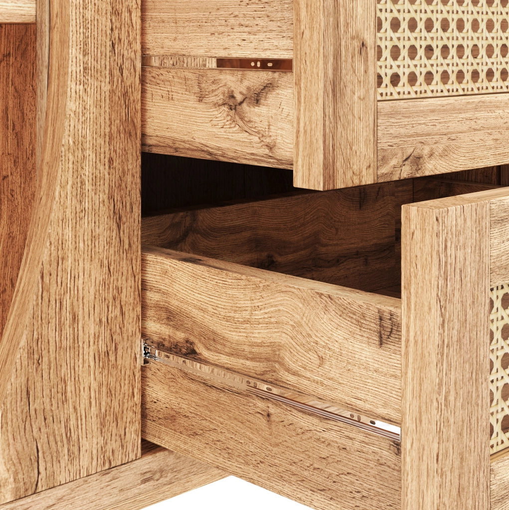 Madia 140.5x40x76 cm con 3 cassetti in rattan; ante scorrevoli e ripiani regolabili in pannello truciolare naturale