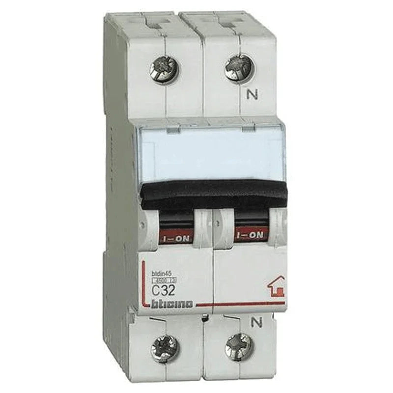 Bticino interruttore magnetotermico 1+N 4,5KA 32A FC810NC32