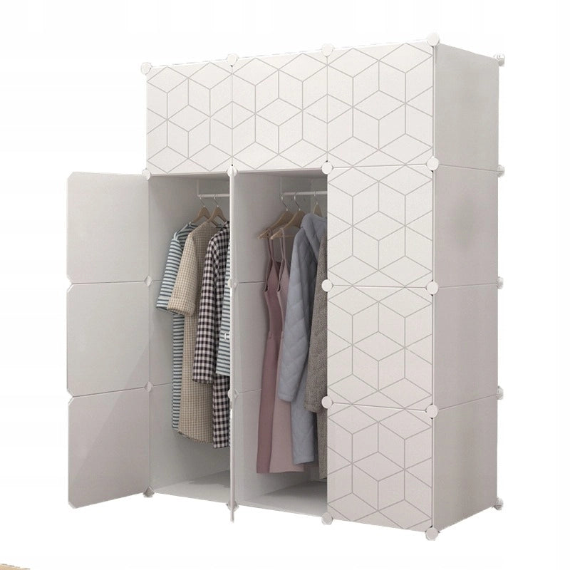 Armadio componibile con misure 147x110x47 cm, ideale per ogni stanza.