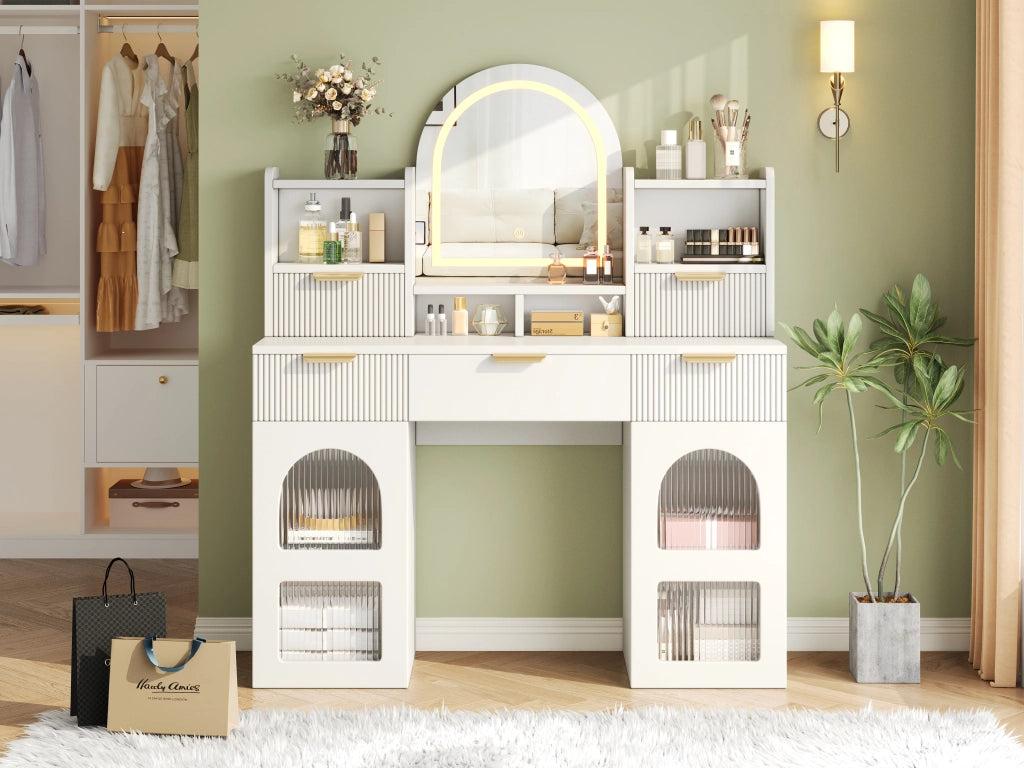 Tavolo da toeletta con specchio LED; 3 cassetti; 2 ante vetro e mensole; Bianco; 120×40×139;5cm