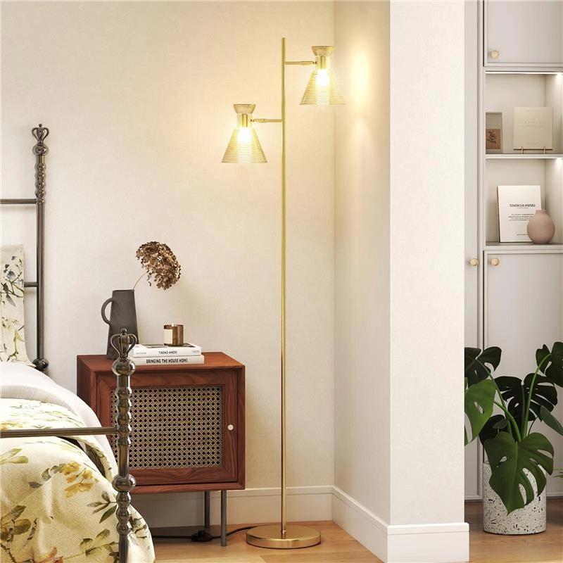 LAMPADA DA TERRA MODERNA CON 2 LUCI E TESTE REGOLABILI, INTERRUTTORE A PEDALE, ORO