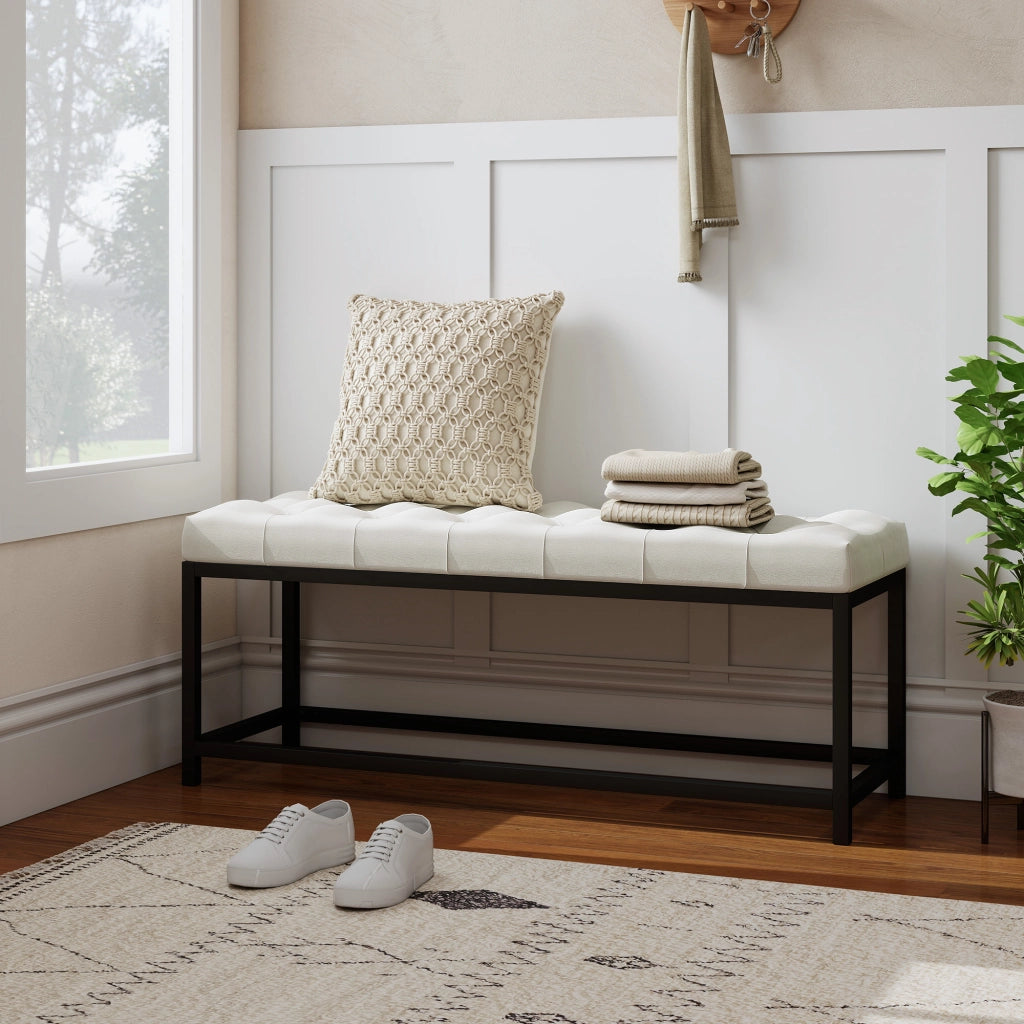 Piediera Imbottita in Velluto con Base in Metallo per Letto ¨C Zephmum ¨C Crema