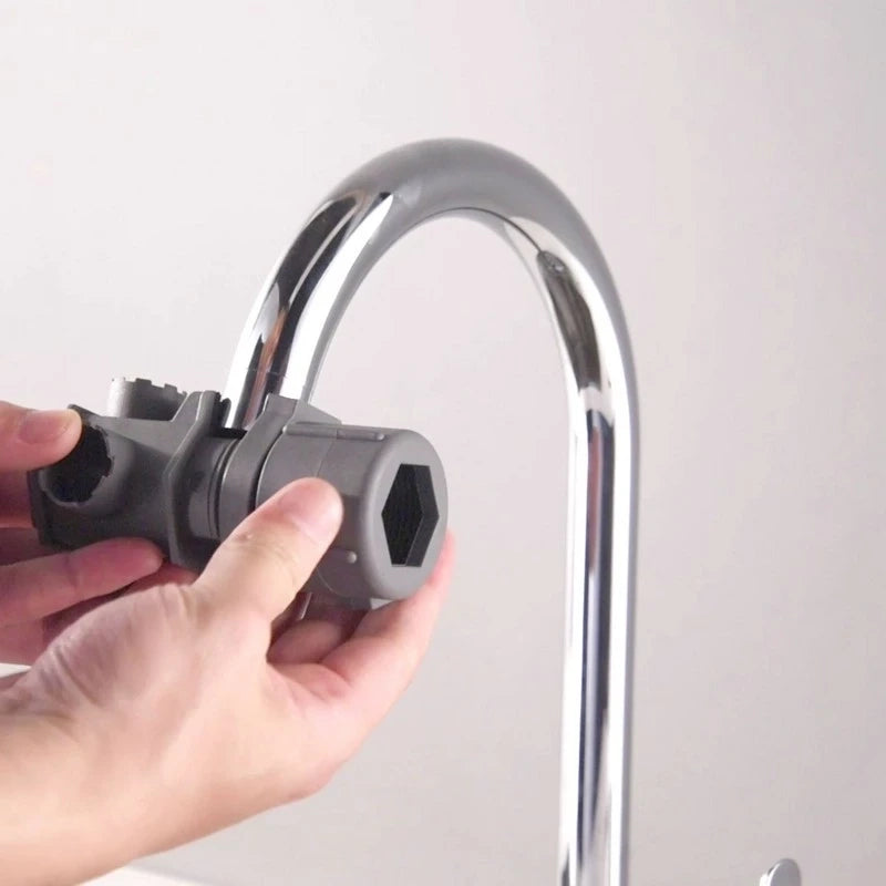 Chiave smontaggio rapido aeratori e cartucce con minuteria