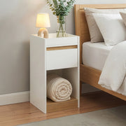 Comodino Lure con Cassetto e Vano Aperto Mobiletto Laterale 55 x 30 x 35 cm - Bianco/Effetto Rovere [en.casa]