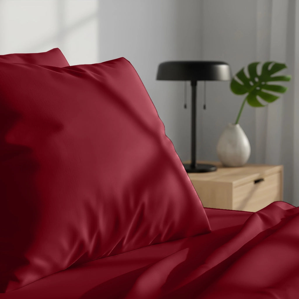 Coppia Federe per Cuscino 50x80 cm in  con Patella – Morbide, Traspiranti,– Tinta Unita, Lavabili  Bordeaux