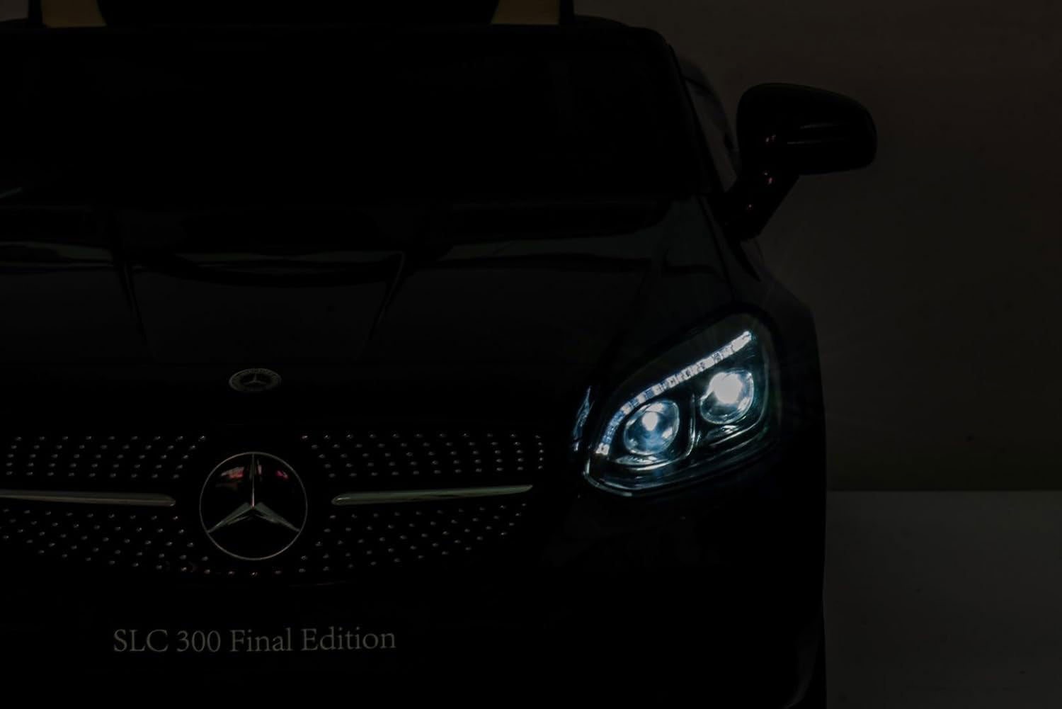 Macchina Elettrica per Bambini Licenza Ufficiale Mercedes SLC 300 "Final Edition" 10,8V 3,1Ah Blu