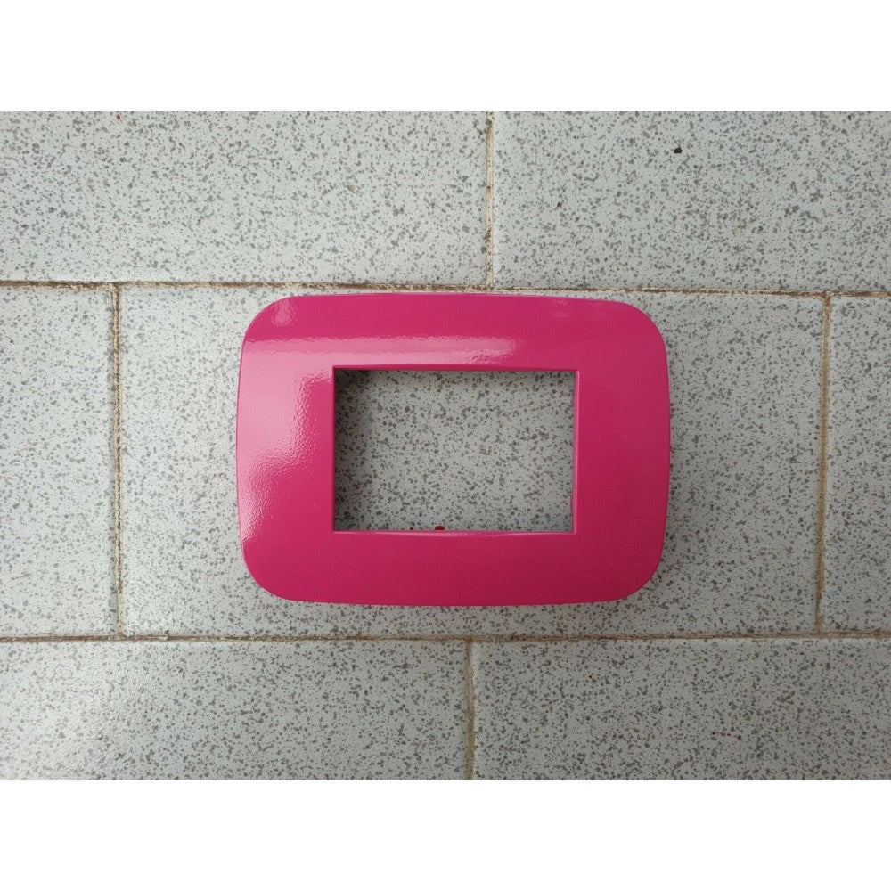 Trade Shop - Placca Placchetta Placchette Compatibili Per Serie Axolute Bticino Colorate Fori - Fucsia -4 Fori     -