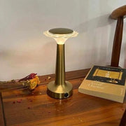 Trade Shop - Lampada Da Tavolo Vintage A Led Ricaricabile Usb Lume Luce Calda Per Bar Locali -