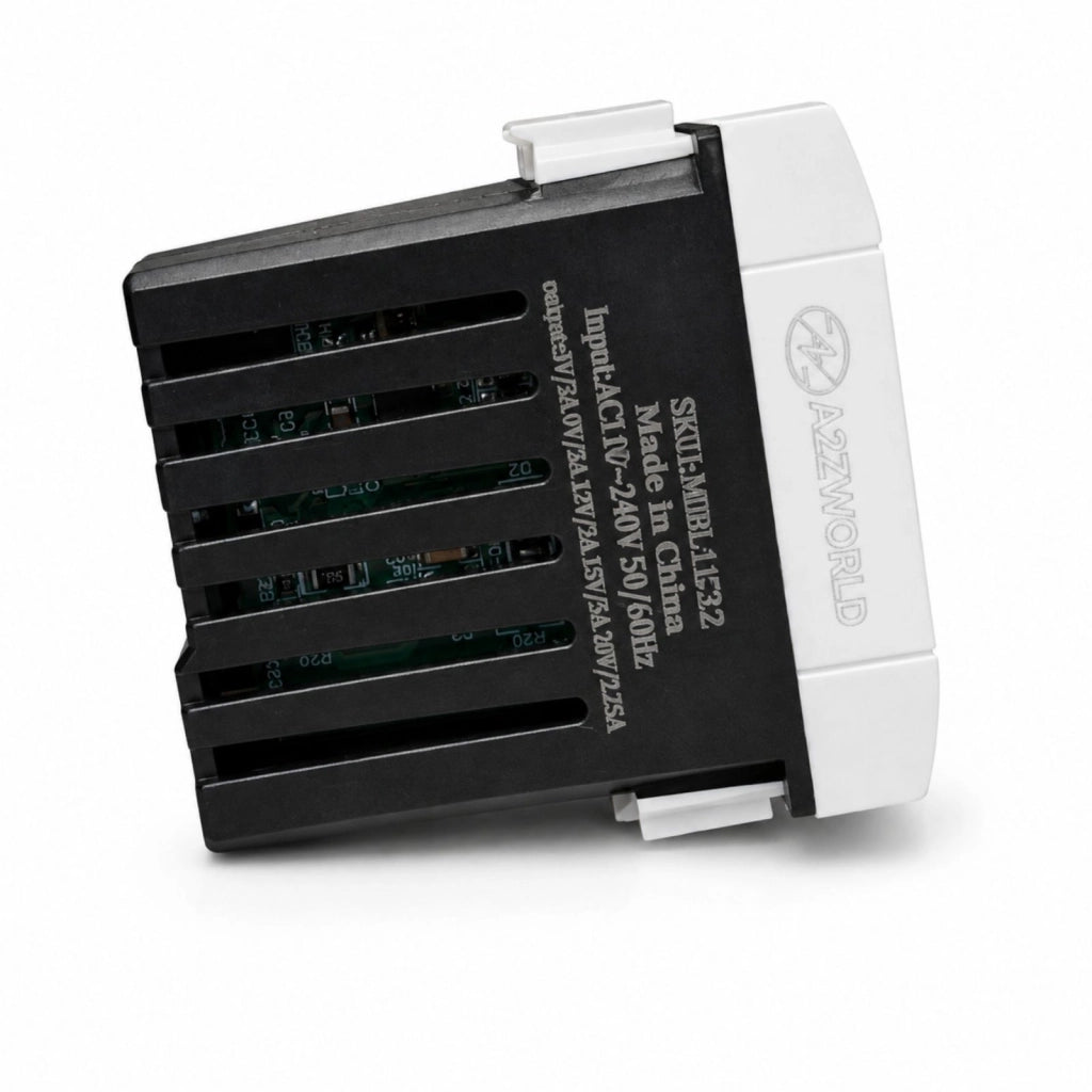 Serie Civile A2ZWORLD MBL Bianco Compatibile Con Bticino Living Light (Presa USB C PD + USB A QC 2 Moduli)
