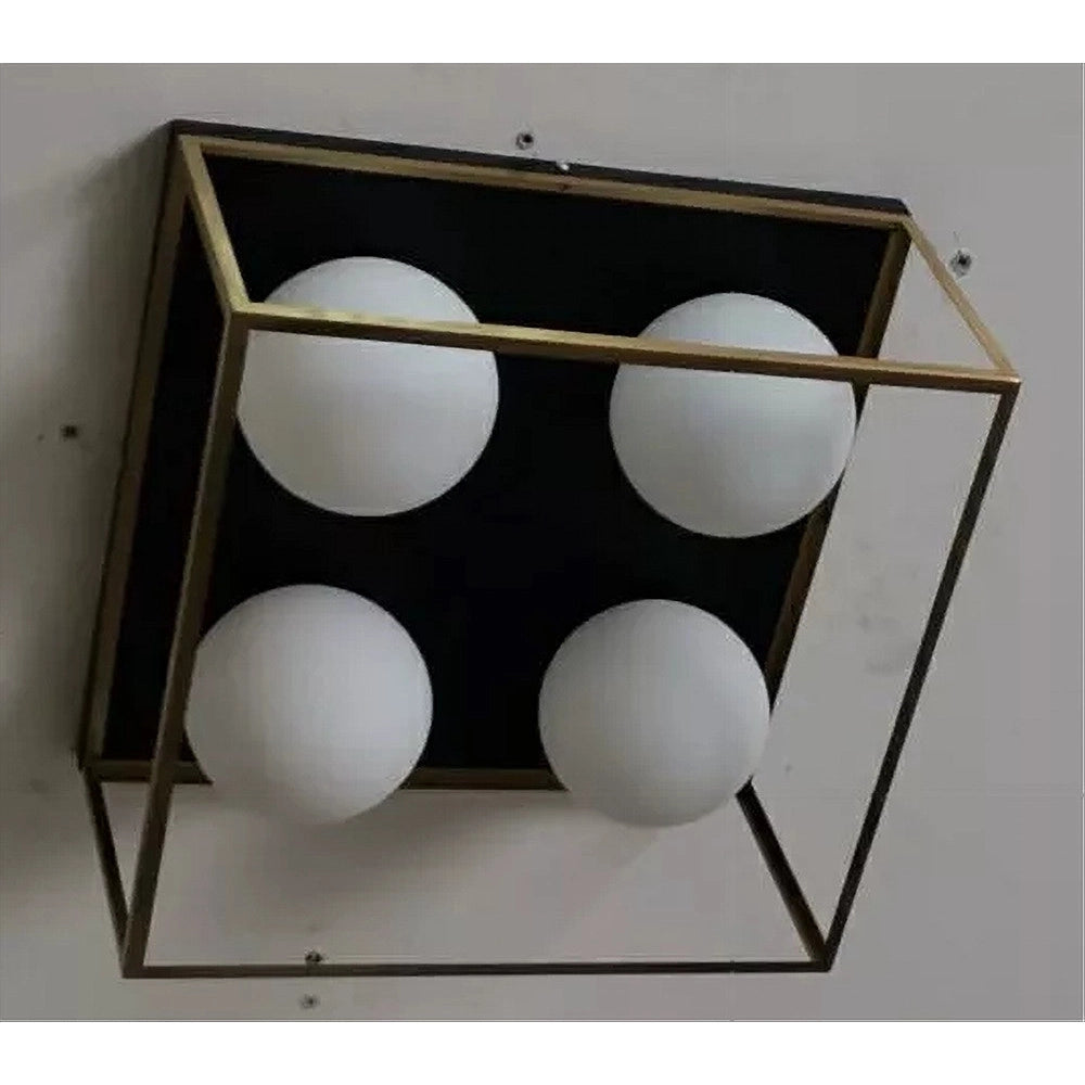 Trade Shop - Lampadario Moderno Nero Oro A Soffitto Plafoniera Quadrata E27 Nordico 4 Sfere 32699 -