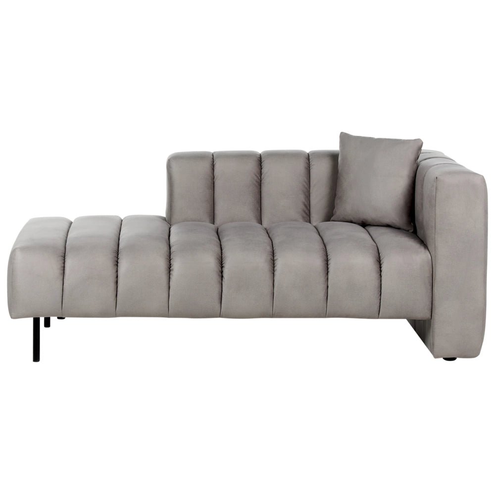 Chaise Lounge destra Tappezzata in velluto grigio tortora Gambe nere Cuscino di seduta imbottito Design moderno e glam