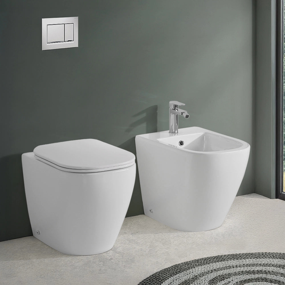 Copriwater bianco design quadrato con chiusura soft close e sgancio rapido per sanitari Kayra