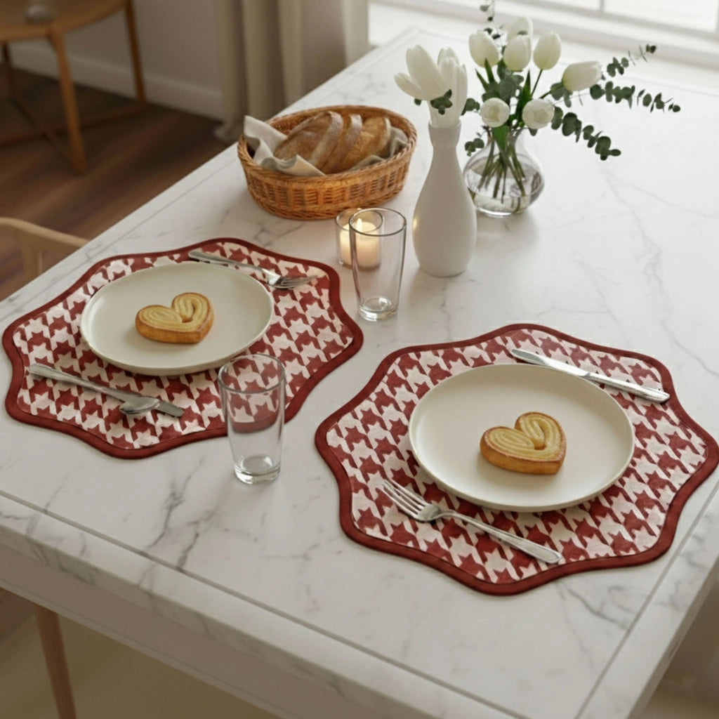 Serce, Tovaglietta Americana set da 2, Bordo Ondulato, Fantasia Pied de Poule Made in Italy, 40x40 cm Rosso
