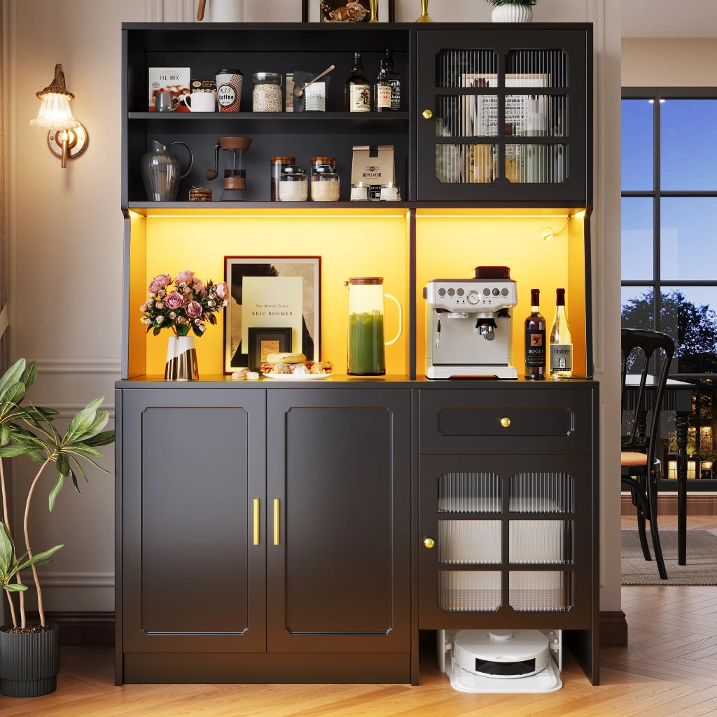 Credenza da cucina alta con ante in vetro e LED; vano per robot aspirapolvere; per cucina; in MDF; nero; 130x45x180 cm
