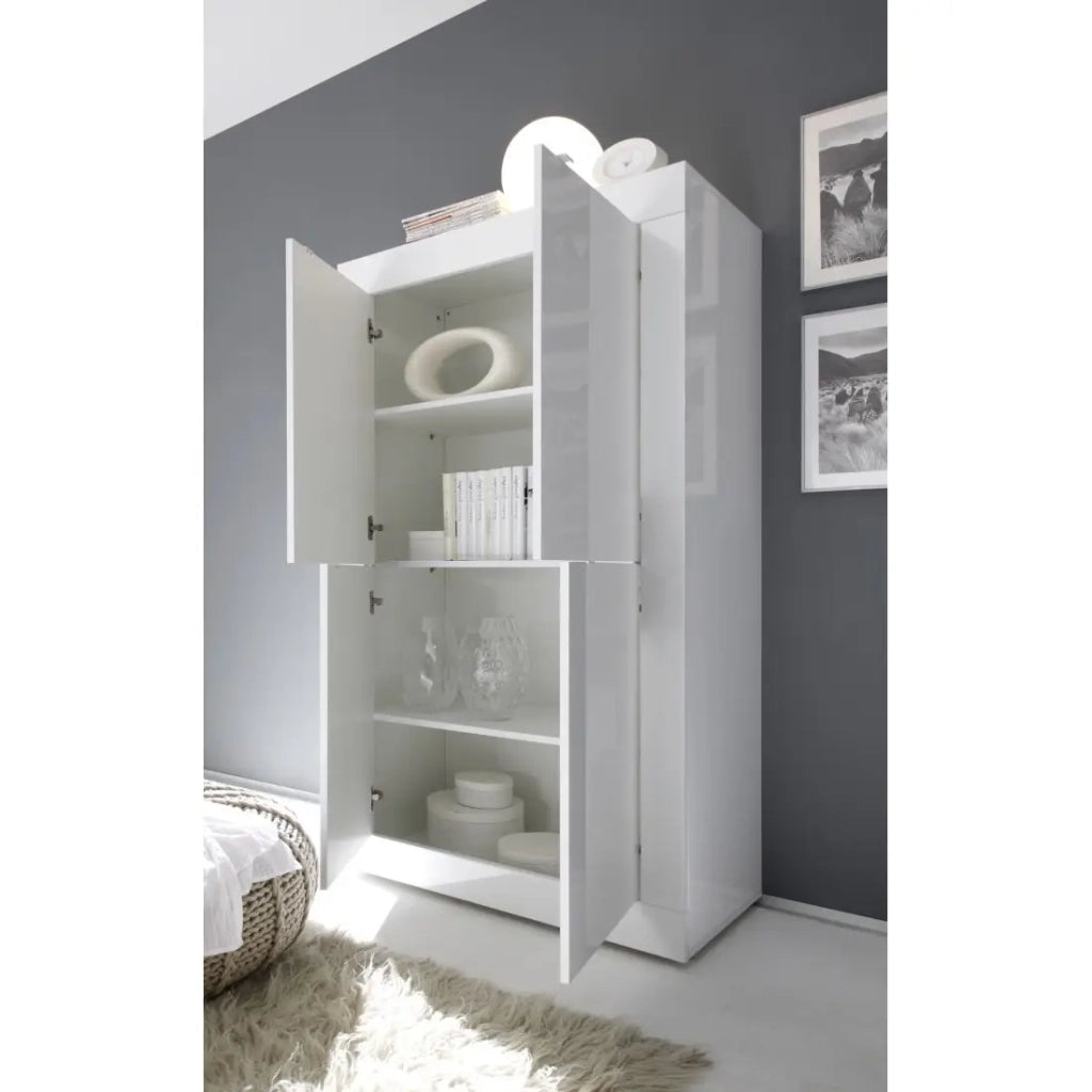 Credenza 4 porte ISORA - Bianco lucido - Design moderno e funzionale