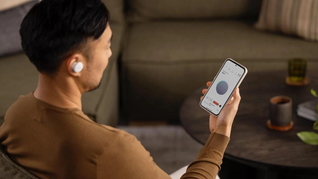 DENON PerL - Auricolari True Wireless, profilo audio personalizzato, cancellazione del rumore, resistenti all'acqua, con microfoni integrati e batteria a lunga durata, colore: bianco