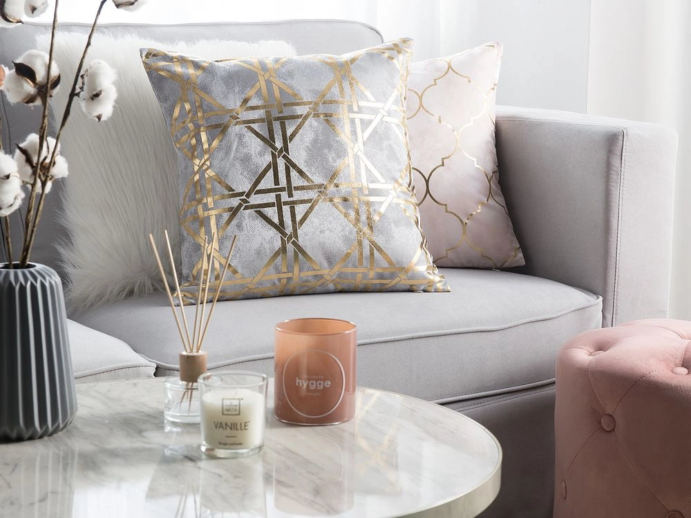 Set di 2 cuscini decorativi motivo geometrico diamante grigio 45 x 45 cm stampa accessori arredamento glamour