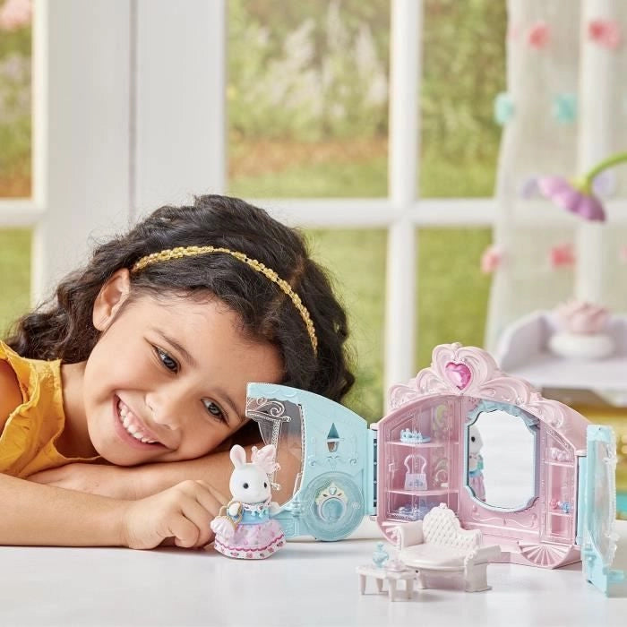 Playset - SYLVANIAN FAMILIES - Vestizione Principessa - Carrozza e Ragazza Coniglio delle Nevi