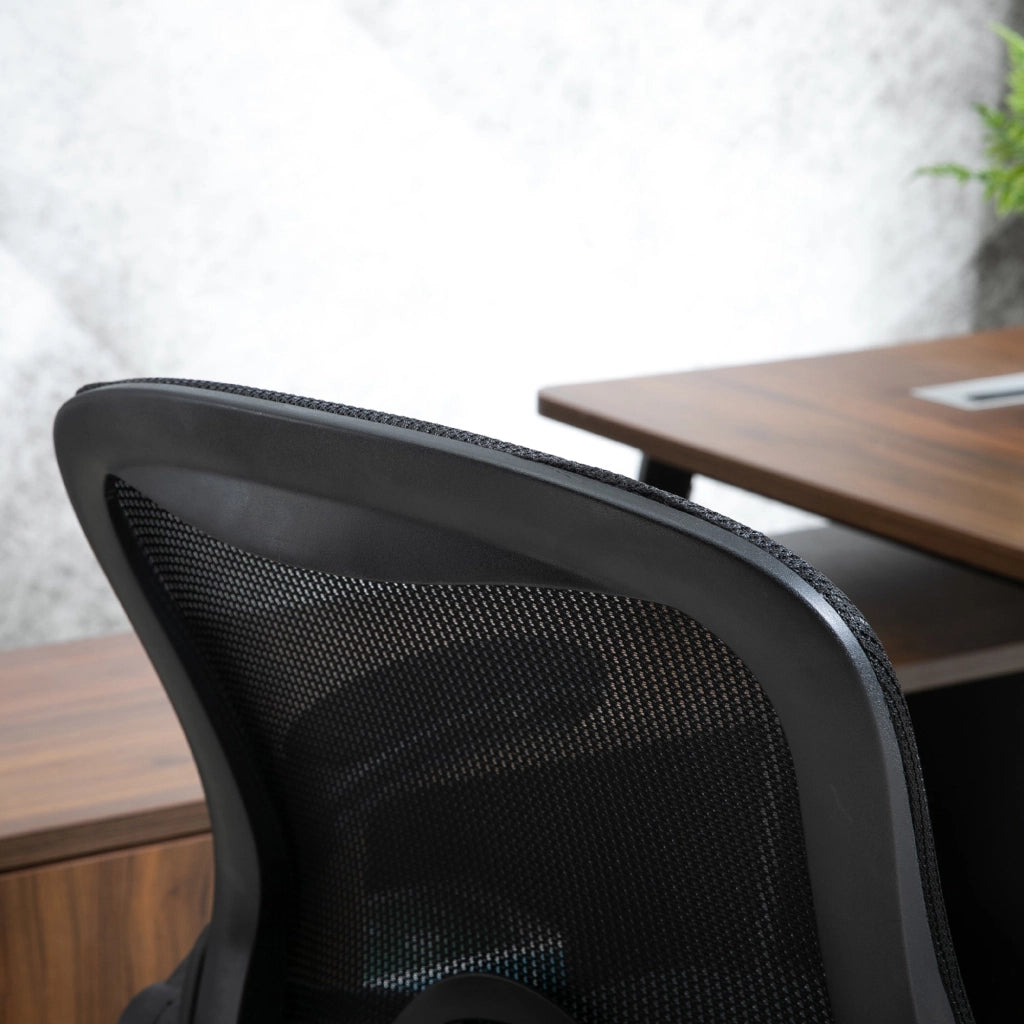 Sedia da Ufficio Traspirante con Braccioli Ribaltabili e Altezza Regolabile 64x60x106-126 cm Nero