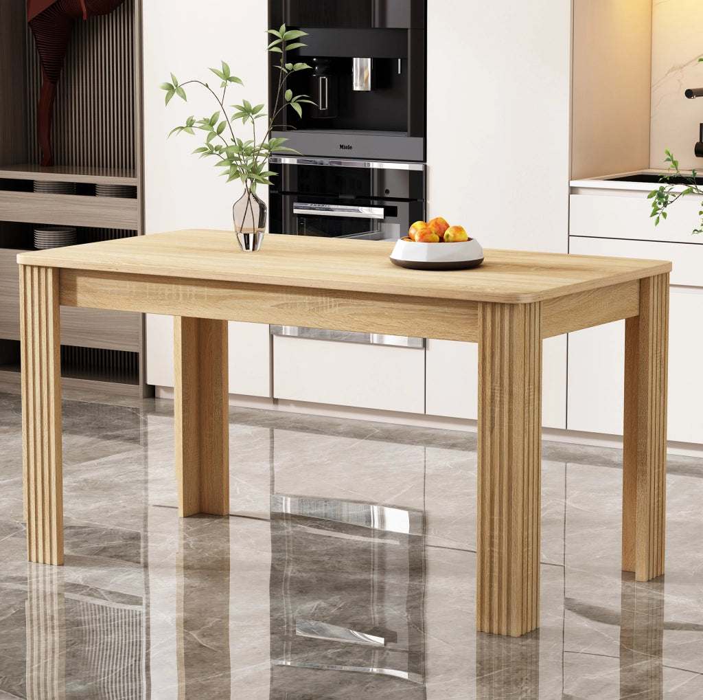 Tavolo da pranzo rettangolare in truciolare effetto legno rovere; con 4 gambe; colore rovere