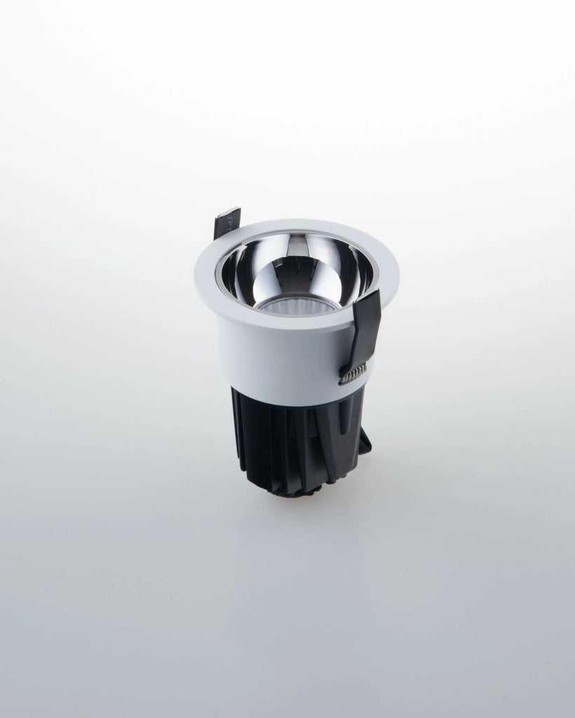 INCASSO LED LANDER BIANCO/CROMO 15W 1500LM UGR 3000K CRI90 8,7X11,2CM