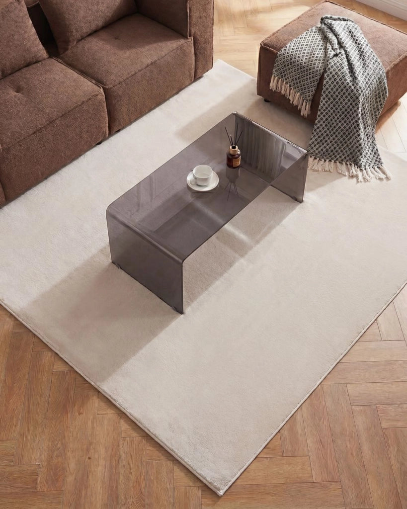Tappeto beige chiaro in pelliccia sintetica 160 x 160 cm, a pelo lungo, quadrato, per soggiorno, con retro in poliestere, moderno