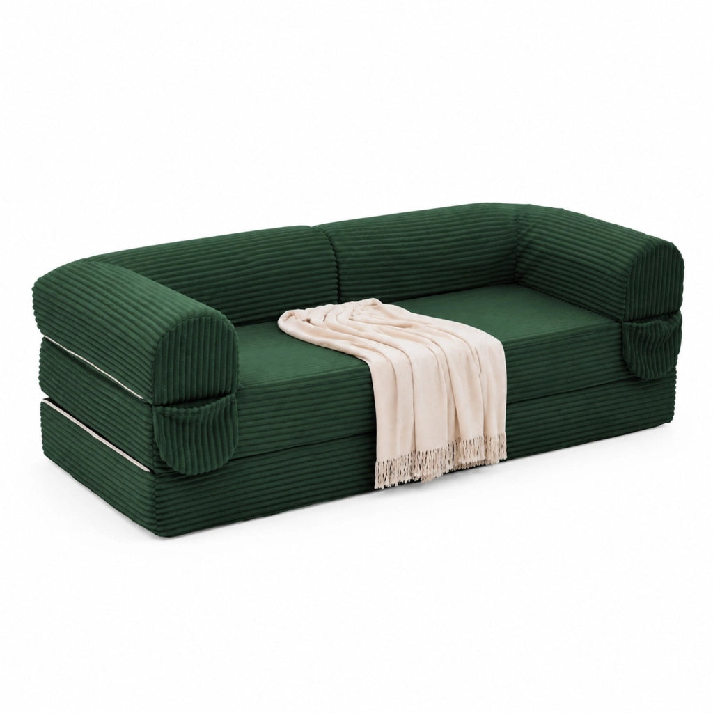 Divano letto 2 posti trasformabile in velluto a coste verde; design salvaspazio