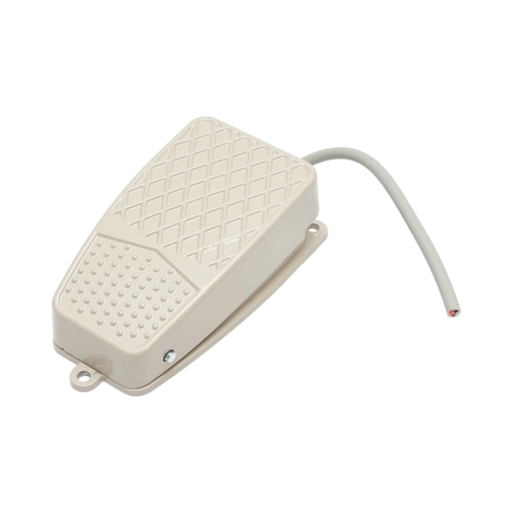 Pedale di comando con contatto elettrico – 250V / 5A Breckner Germany